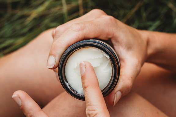 Why Your Skin Loves Tallow in the Colder Months